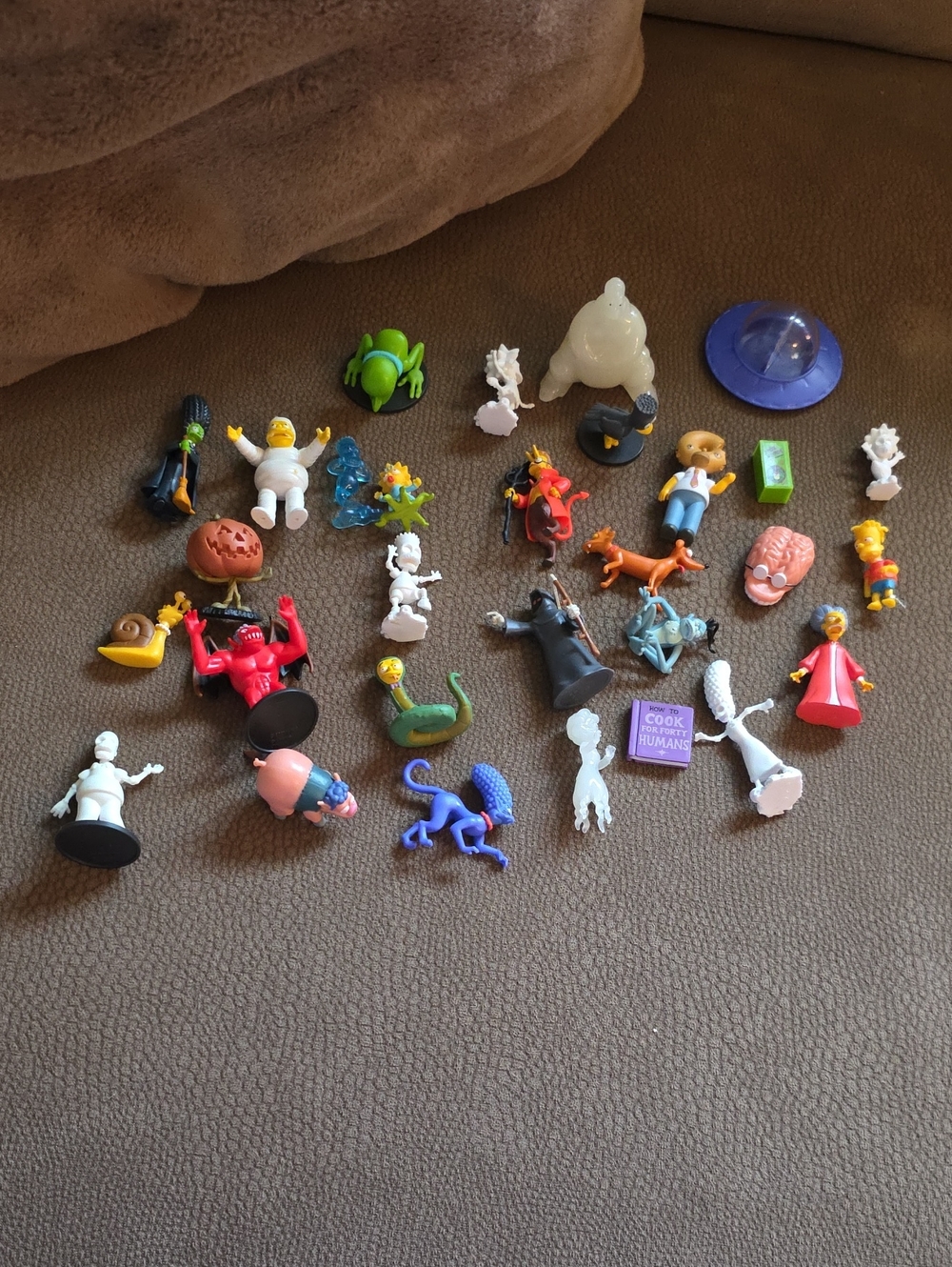 The Simpsons Treehouse Of Horrors Action Figures - Halloween-Set Of 30